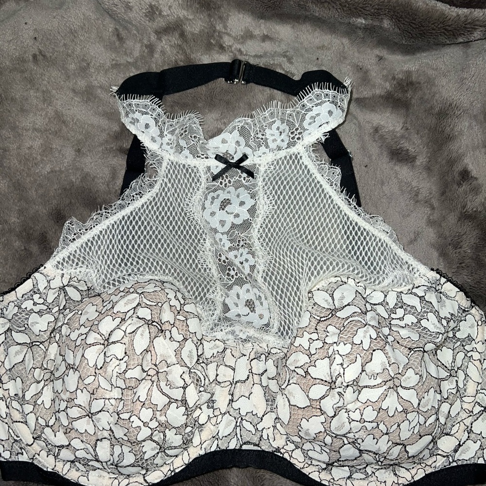 Black and white VS bra